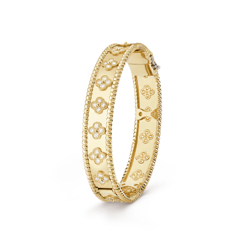Noble Perlée Clovers Bracelet