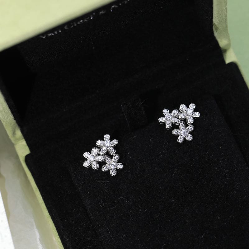 Noble Lotus Three Flowers Earrings Elegant Women