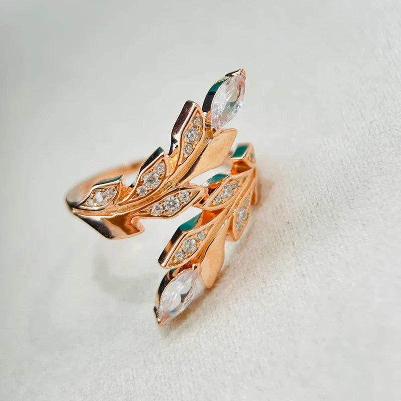 Noble Vine Bypass Diamond Ring