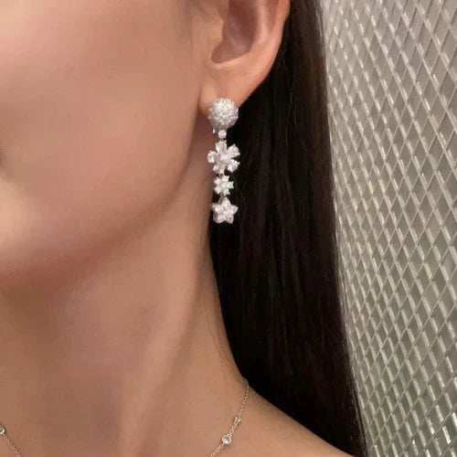 Noble Folie Des Prés Earrings Elegant Style