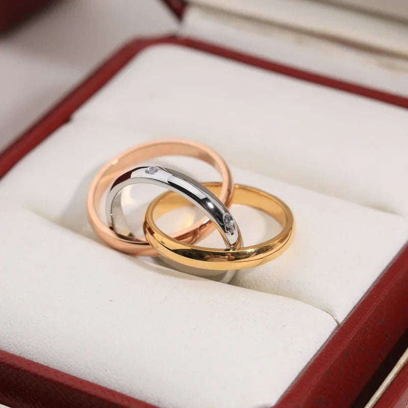 Noble Trinity Classic Five Diamonds Ring for Couple
