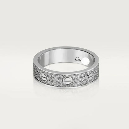 Noble Love Diamond-Paved 5mm Ring Classic Sparkle