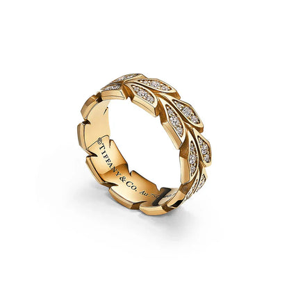 Noble Yellow Gold Victoria Vine Ring