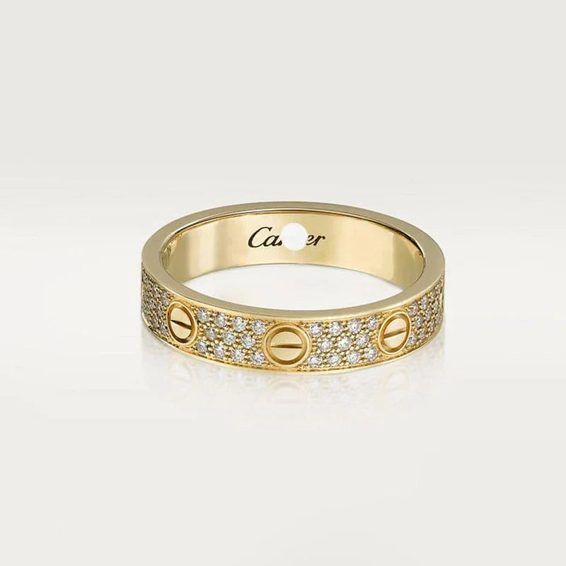 Noble Love Diamond-Paved 5mm Ring Classic Sparkle