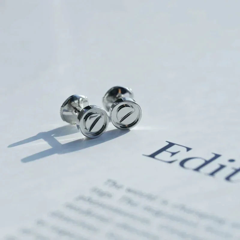 Noble Love Earrings Gold 7.2mm