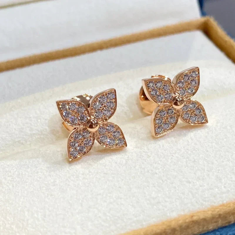 Noble Star Earrings Rose Gold Diamond