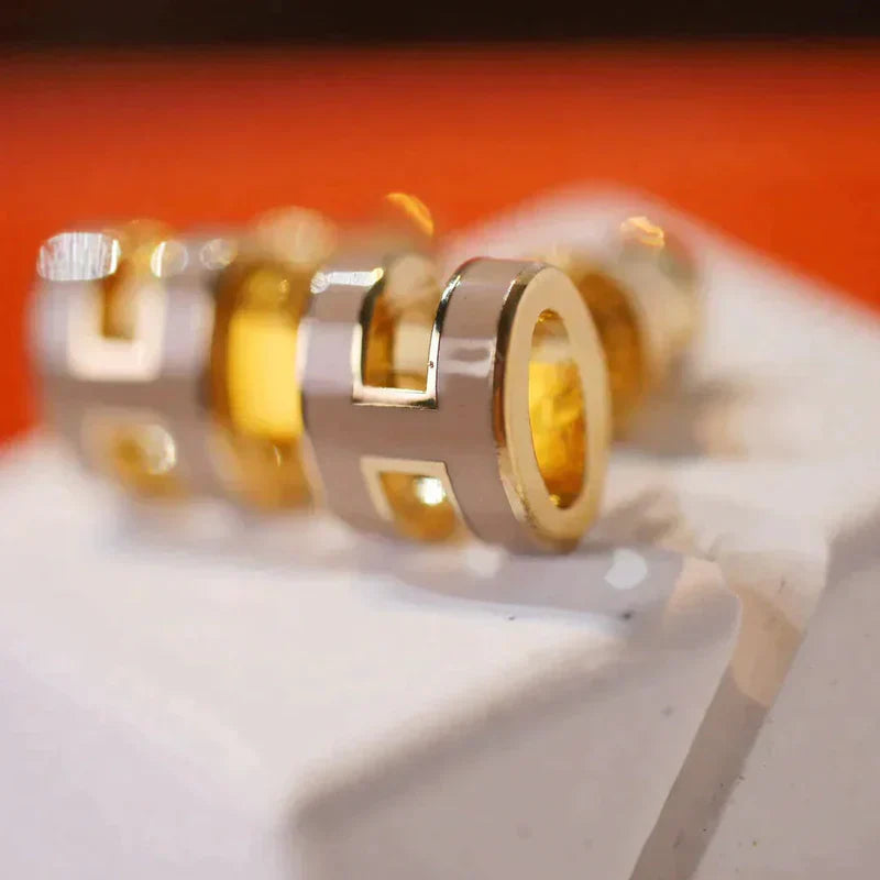 Noble Mini Pop H Earrings