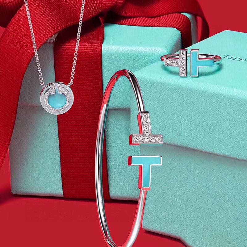 Noble T Diamond & Turquoise Wire Ring