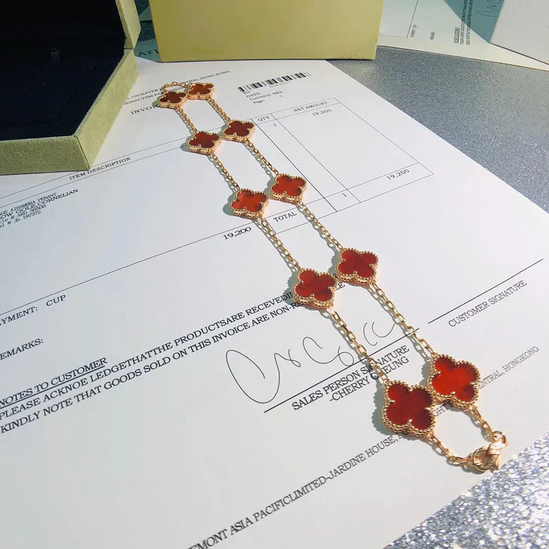 Noble Vintage Alhambra Carnelian 10 Motifs Necklace