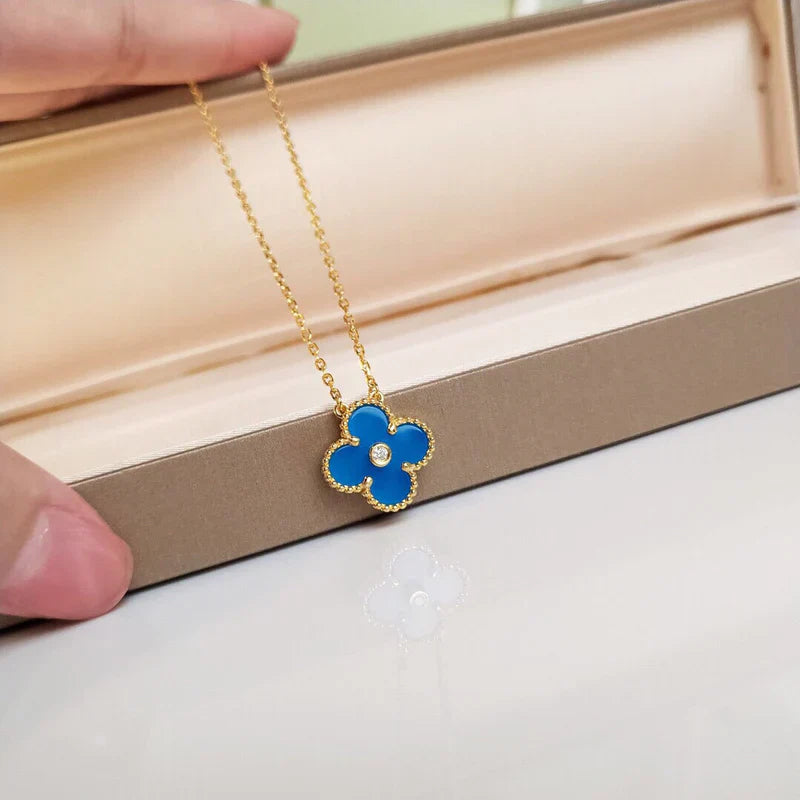 Noble Vintage Alhambra Agent Clover Necklace